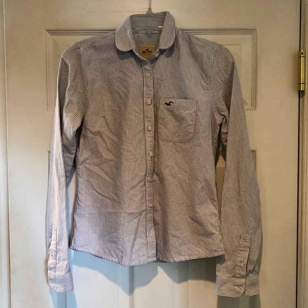 Men’s Hollister long sleeved button down